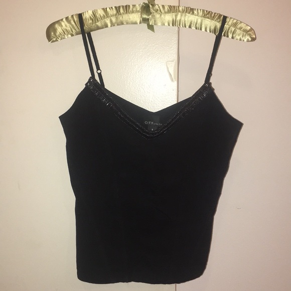 CITY UNLTD. Black v-neck tank w/built-in bra (S) - Picture 1 of 4